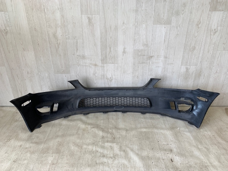 Бампер передний передний IS300 99-05 2000-2005 jce10