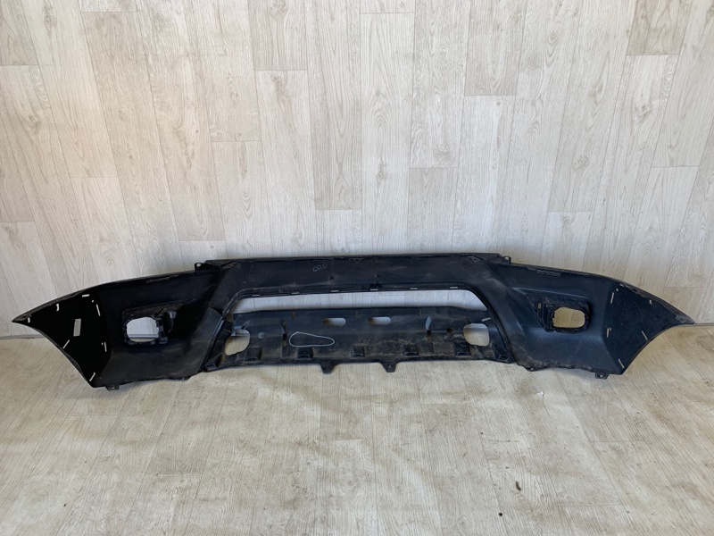 Бампер передний передний TACOMA 05-15 2011-2015 trn220