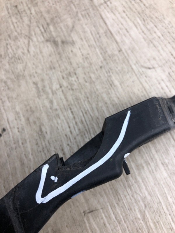 Кронштейн заднего бампера правый FORTE YD 12- 2015 YD 1.8 G4NB Кронштейн заднего бампера правый FORTE YD 12- 2015 YD 1.8 G4NB