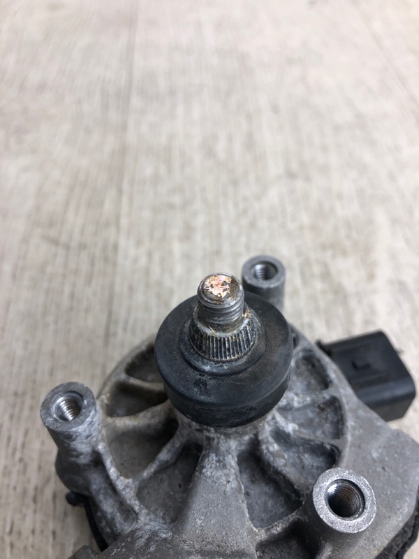 Моторчик стеклоочистителя передний FORTE YD 12- 2015 YD 1.8 G4NB Моторчик стеклоочистителя передний FORTE YD 12- 2015 YD 1.8 G4NB