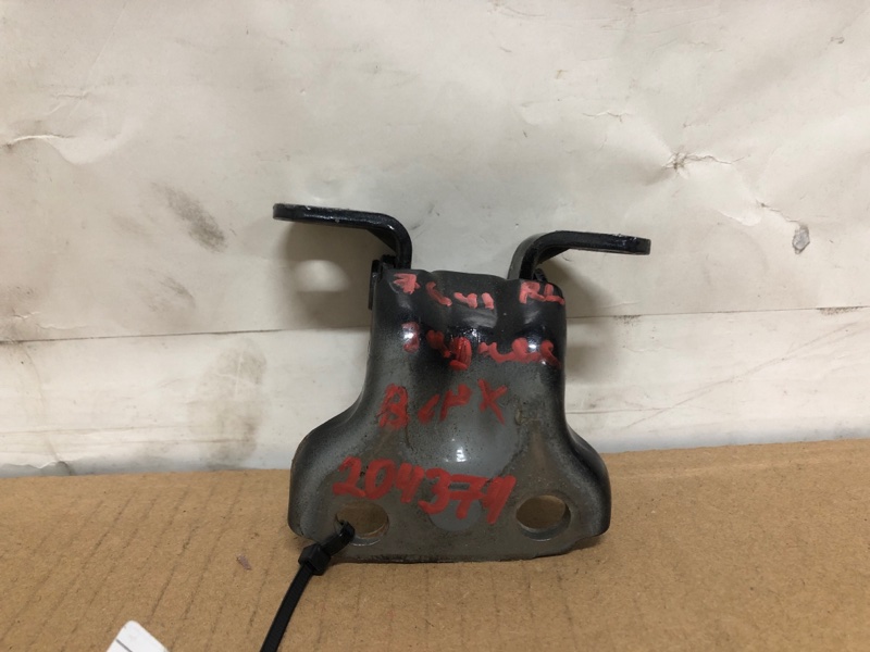 Петля двери верхняя задняя левая SUBARU IMPREZA WRX 10-14 GH 2014 Хетчбек 2.5 EJ255 60479FG011 Б/У