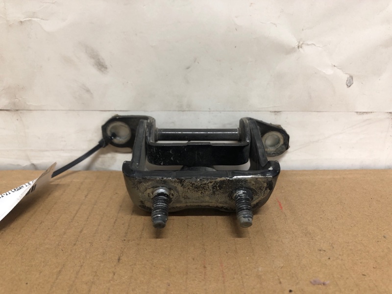 Петля двери верхняя задняя правая SENTRA B17 12-21 2014 Седан 1.8