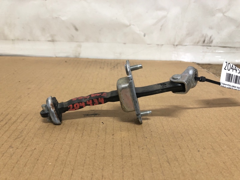 Ограничитель двери задний правый SUBARU IMPREZA WRX 10-14 GH 2014 Хетчбек 2.5 EJ255 62124FJ000 Б/У