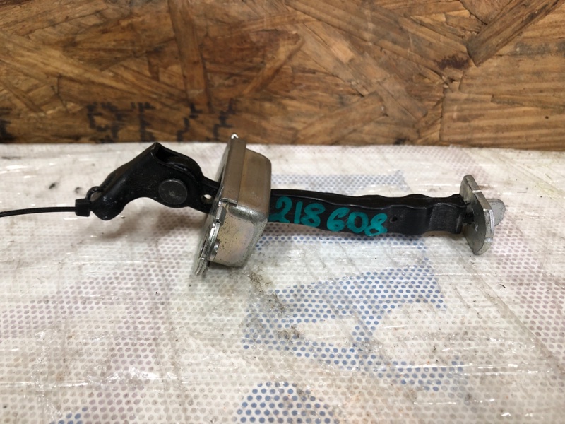 Ограничитель двери передний правый NISSAN NV200 USA 13- 2017 Минивэн 2.0L 4 80430-JX00A Б/У