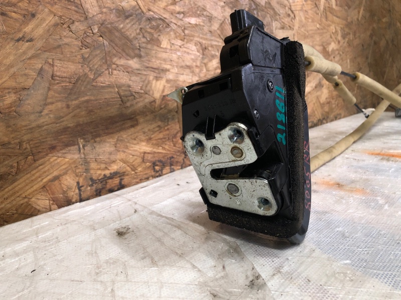 Замок двери передний правый NV200 USA 13- 2017 Минивэн 2.0L 4