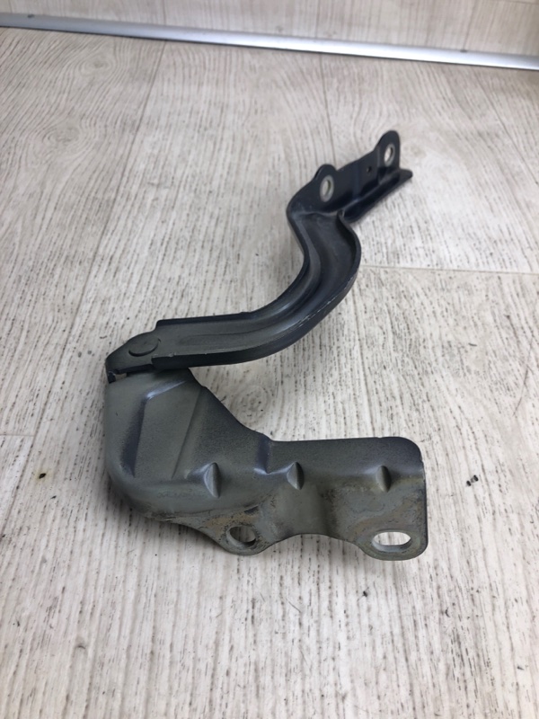 Петля капота правая KIA FORTE YD 12- YD 1.8 G4NB