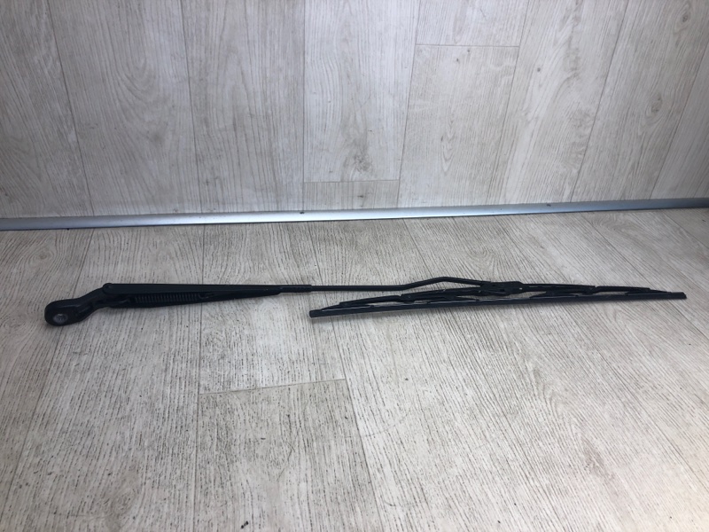 Поводок стеклоочистителя передний правый FLEX 08-19 2013 TP3 3.5 PDED