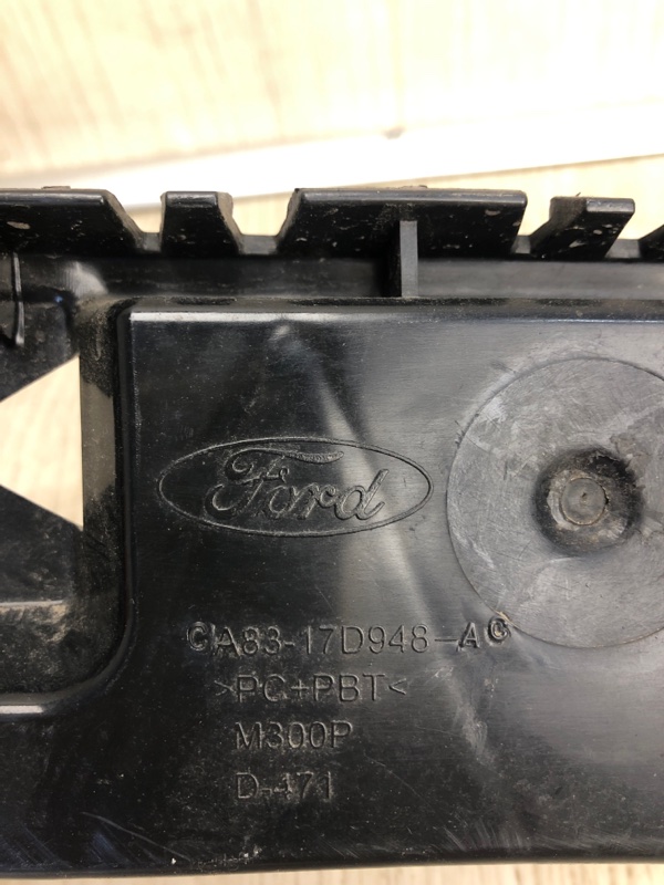 Кронштейн заднего бампера правый FLEX 08-19 2013 TP3 3.5 PDED