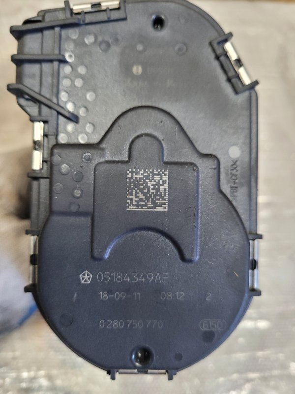 Дроссельная заслонка CHEROKEE 14- 2019 3.2L 6 Дроссельная заслонка CHEROKEE 14- 2019 3.2L 6