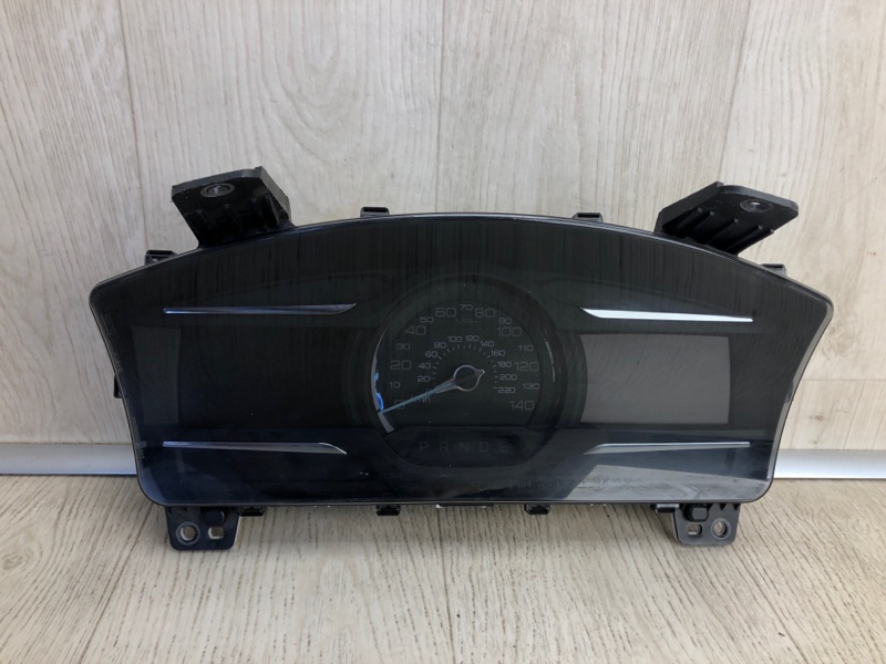 Запчасть панель приборов FORD FLEX 08-19 2013 TP3 3.5 PDED EA8Z-10849-AA Б/У Панель приборов FORD FLEX 08-19 2013 TP3 3.5 PDED EA8Z-10849-AA Б/У