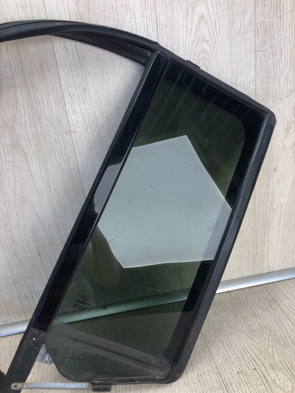 Стекло двери глухое заднее левое FLEX 08-19 2013 TP3 3.5 PDED