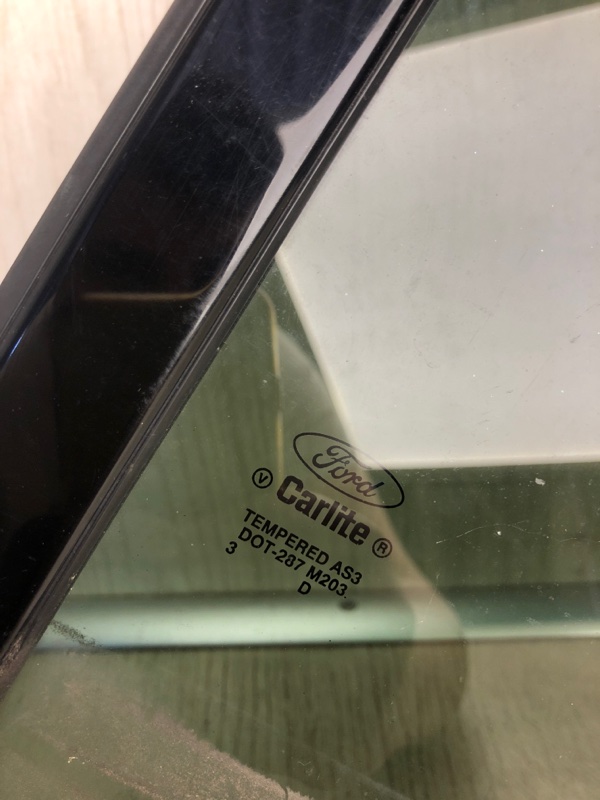 Стекло двери глухое заднее левое FORD FLEX 08-19 TP3 3.5 PDED