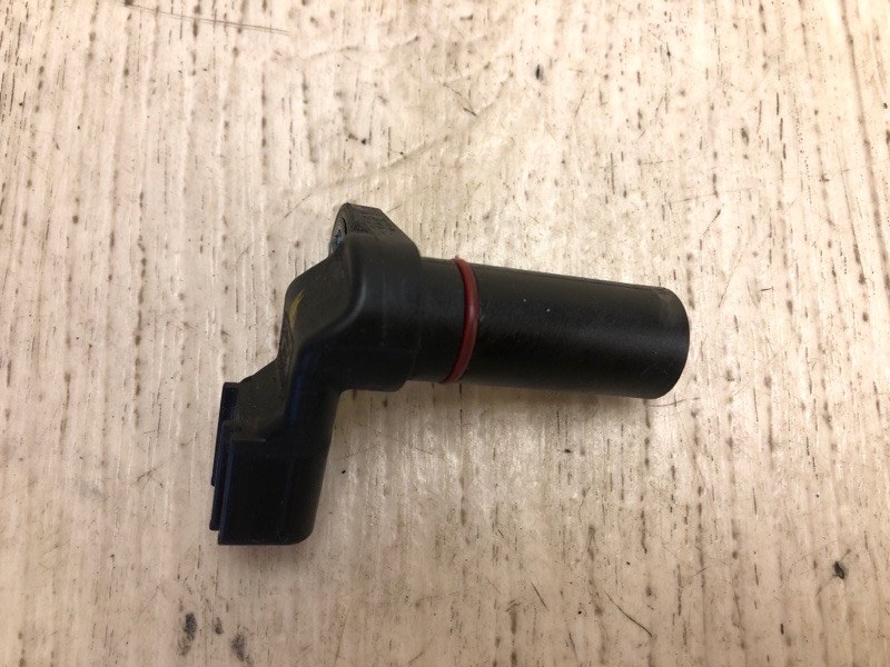 Запчасть датчик положения распредвала FORD FLEX 08-19 2013 TP3 3.5 PDED AT4Z-6B288-A Б/У Датчик положения распредвала FORD FLEX 08-19 2013 TP3 3.5 PDED AT4Z-6B288-A Б/У