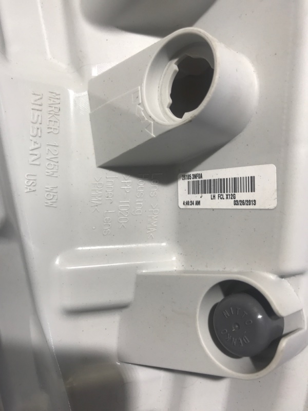 Указатель поворота левый LEAF 10-17