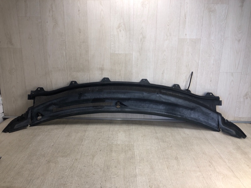 Запчасть пластик под лобовое стекло / жабо FORD FLEX 08-19 2013 TP3 3.5 PDED 8A8Z-74022A6-8A Б/У Пластик под лобовое стекло / Жабо FORD FLEX 08-19 2013 TP3 3.5 PDED 8A8Z-74022A6-8A Б/У