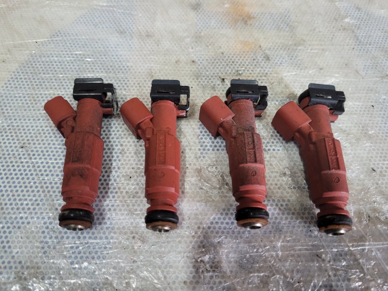 Форсунка топливная HYUNDAI ELANTRA MD 10-15 2011 Седан 1.8L DOHC MPFI D-CVVT 35310-2E000 Б/У