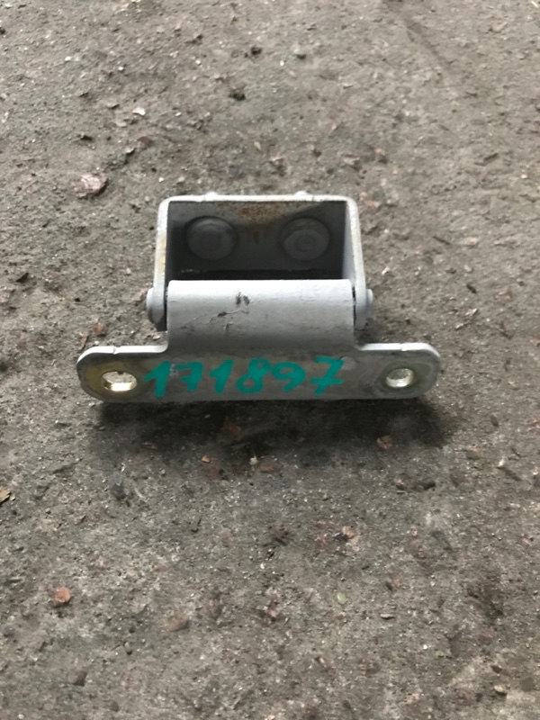 Запчасть петля крышки багажника левая HYUNDAI TUCSON 04-10 2004 JM 2.7 G6BA 79710-2E000 Б/У Петля крышки багажника левая HYUNDAI TUCSON 04-10 2004 JM 2.7 G6BA 79710-2E000 Б/У