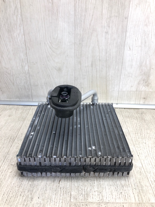 Испаритель кондиционера VOLKSWAGEN JETTA USA 10-17 162 CBTA 2.5L