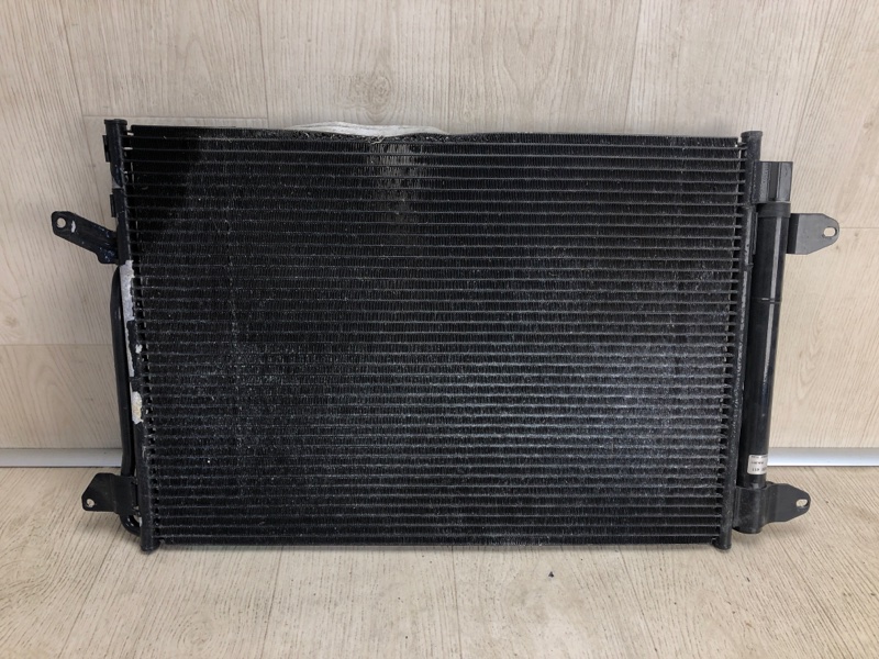 Радиатор кондиционера JETTA USA 10-17 2011 162 CBTA 2.5L