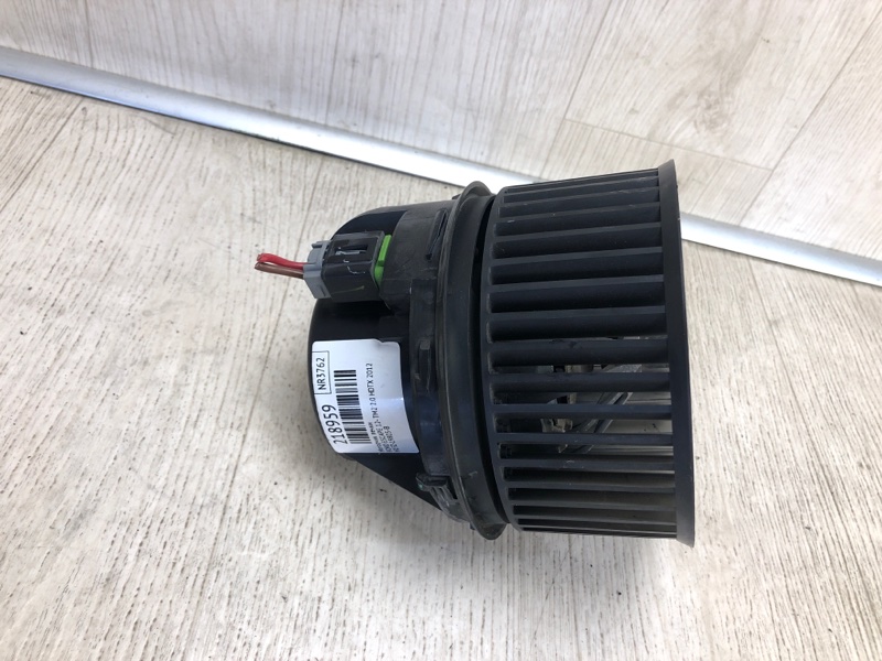 Моторчик печки ESCAPE 12-19 2012 TM2 2.0 HDTX