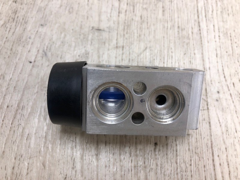 Клапан кондиционера SONATA YF 10-14 2012 YF 2.4 G4KK