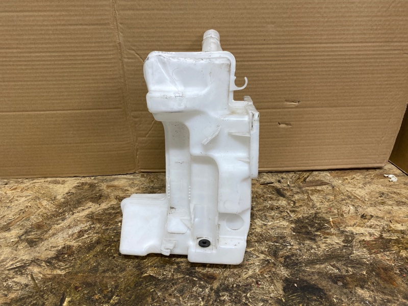 Бачок омывателя JETTA USA 10-17 2017 Седан 1.4L TSI I-4 Turbocharged