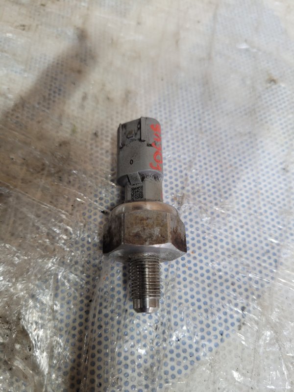 Датчик давления топлива FORD FOCUS 10-18 Хетчбек 2.0 C20HDEX Датчик давления топлива FORD FOCUS 10-18 Хетчбек 2.0 C20HDEX