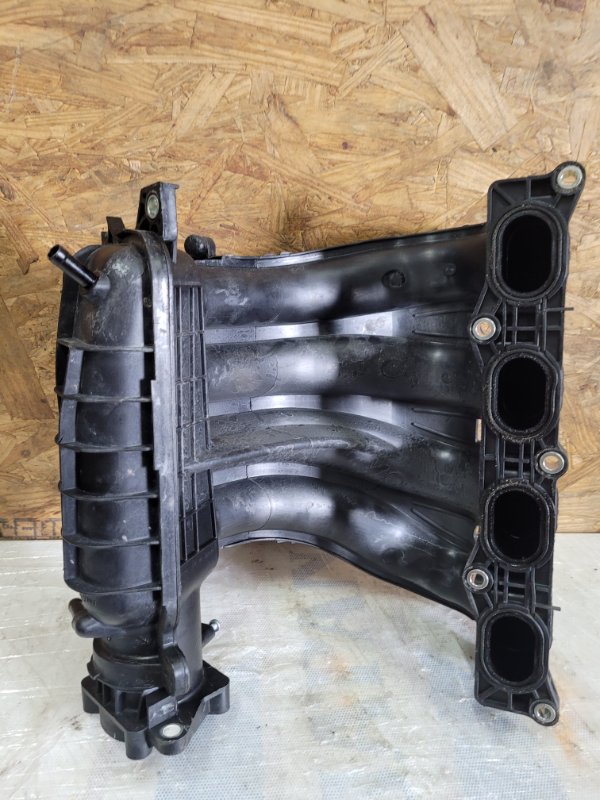 Коллектор впускной NISSAN NV200 USA 13- Минивэн 2.0L 4