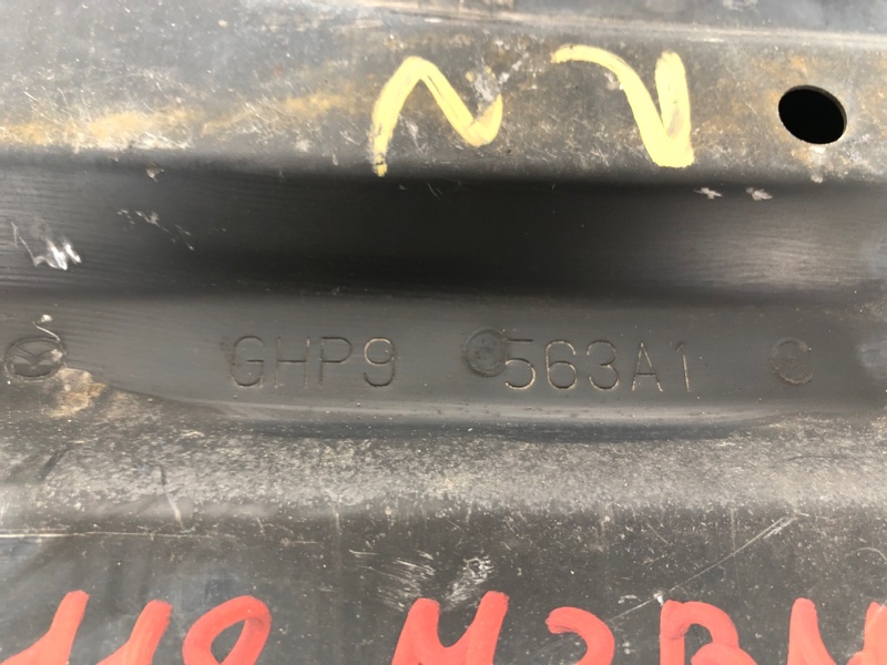 Крепление балки подвески переднее MAZDA 3 BM 13-19 Седан 2.0L 4 Крепление балки подвески переднее MAZDA 3 BM 13-19 Седан 2.0L 4