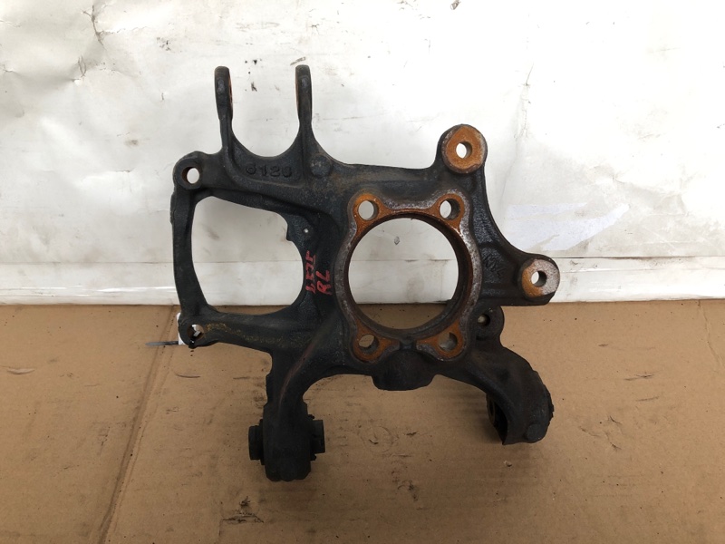 Цапфа задняя левая MAZDA 3 BM 13-19 2016 Седан 2.0L 4 B45A-26-12X Б/У