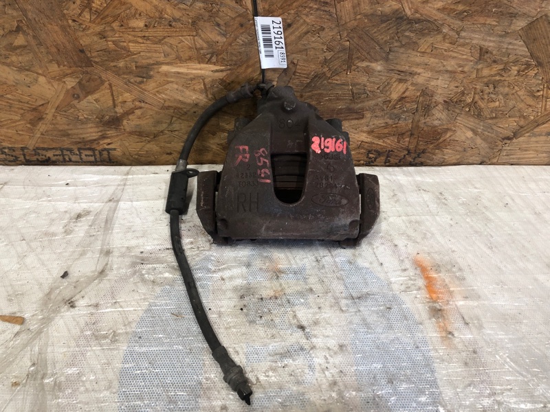 Суппорт тормозной передний правый FORD FOCUS 10-18 2013 Хетчбек 2.0 C20HDEX CV6Z-2B120-A Б/У