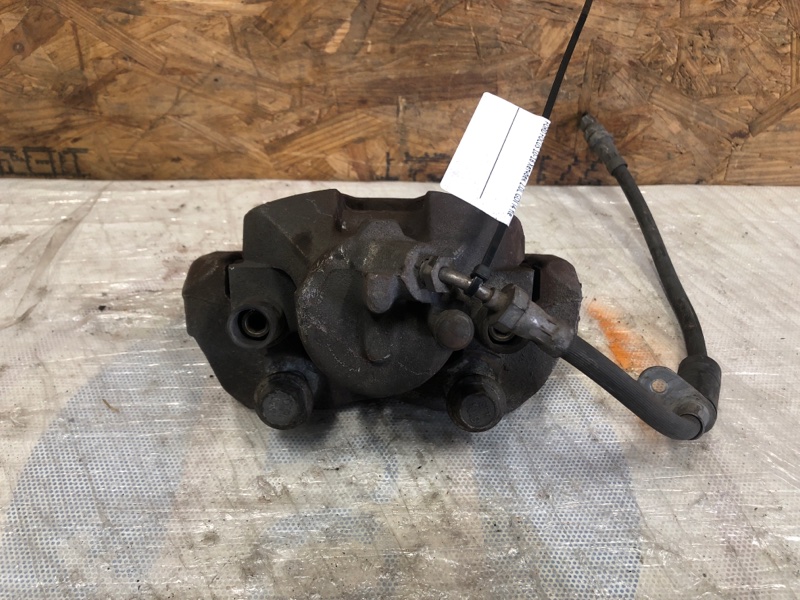 Суппорт тормозной передний правый FOCUS 10-18 2013 Хетчбек 2.0 C20HDEX