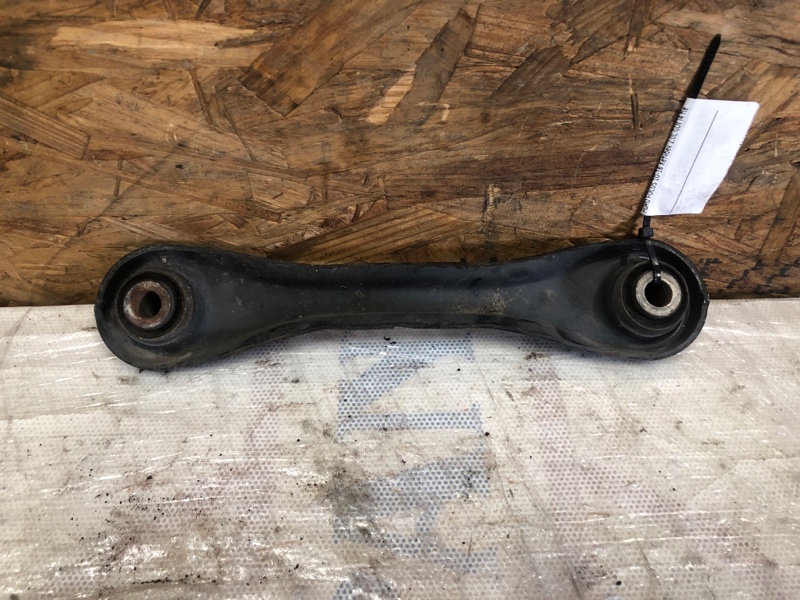 Рычаг задней подвески поперечный нижний задний правый FOCUS 10-18 2013 Хетчбек 2.0 C20HDEX Рычаг задней подвески поперечный нижний задний правый FOCUS 10-18 2013 Хетчбек 2.0 C20HDEX