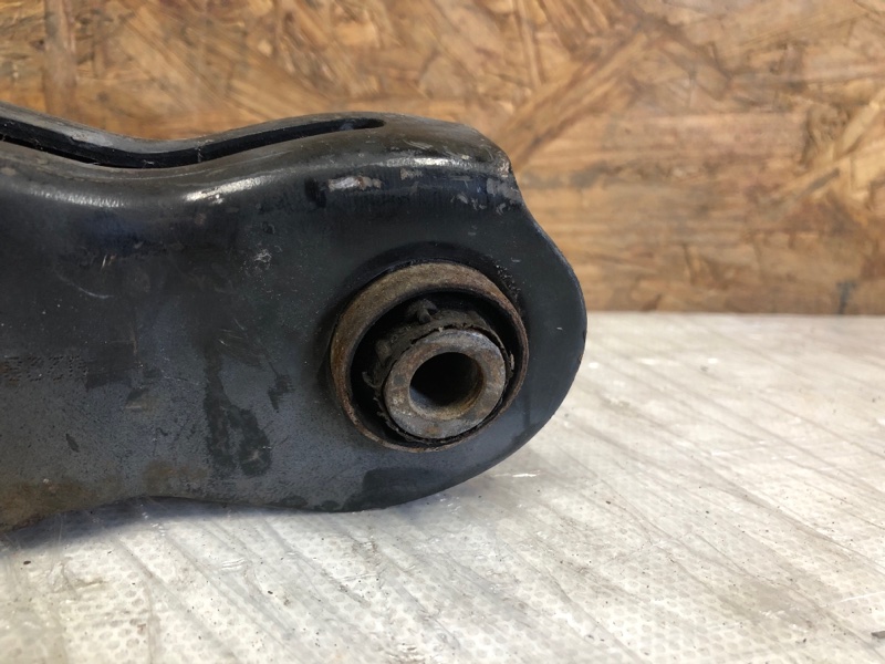 Рычаг задней подвески поперечный нижний задний правый FORD FOCUS 10-18 Хетчбек 2.0 C20HDEX