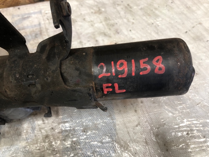 Амортизатор передний левый FOCUS 10-18 2013 Хетчбек 2.0 C20HDEX