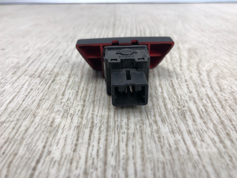 Кнопка аварийной сигнализации NISSAN ALTIMA L33 12-18 L33 2.5 QR25DE
