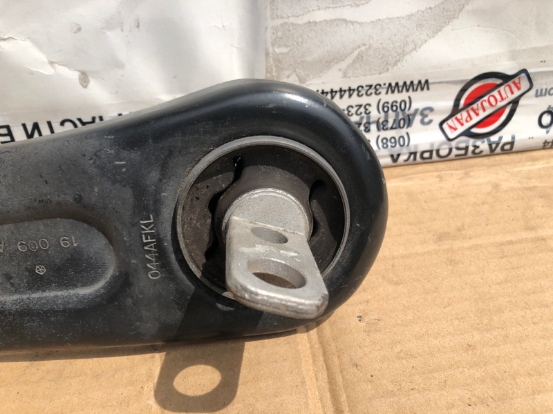 Рычаг задней подвески продольный задний правый CHEROKEE 14- 2019 3.2L 6 Рычаг задней подвески продольный задний правый CHEROKEE 14- 2019 3.2L 6