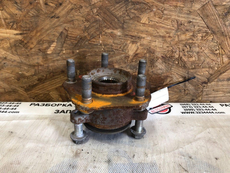 Ступица передняя левая SENTRA B17 12-21 2014 Седан 1.8