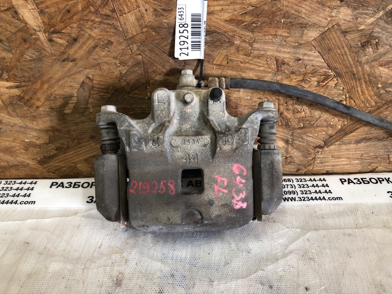 Запчасть суппорт тормозной передний левый NISSAN SENTRA B17 12-21 2014 Седан 1.8 41011-3SG0A Б/У Суппорт тормозной передний левый NISSAN SENTRA B17 12-21 2014 Седан 1.8 41011-3SG0A Б/У