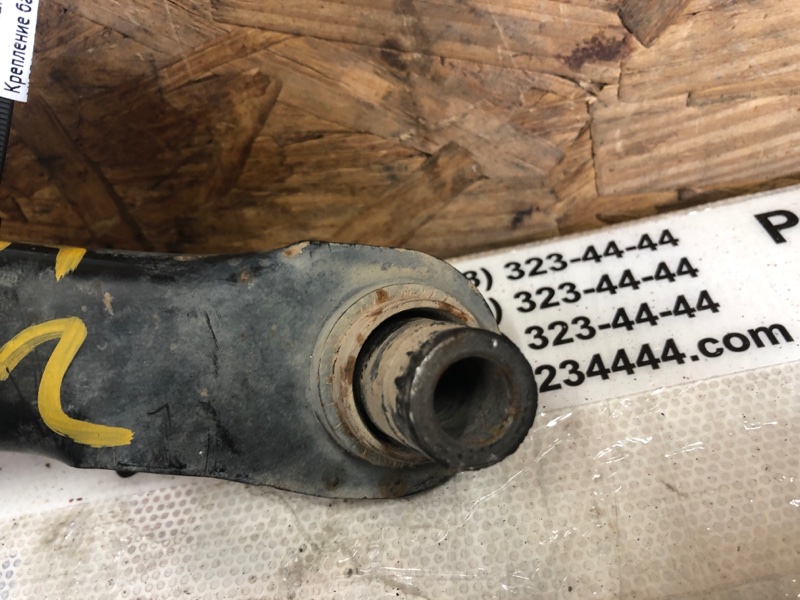 Крепление балки подвески переднее правое SENTRA B17 12-21 2014 Седан 1.8 Крепление балки подвески переднее правое SENTRA B17 12-21 2014 Седан 1.8