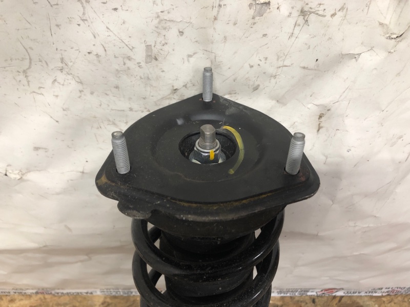 Амортизатор задний левый Q50 20- 2021 Седан 3.0 VR30DDTT