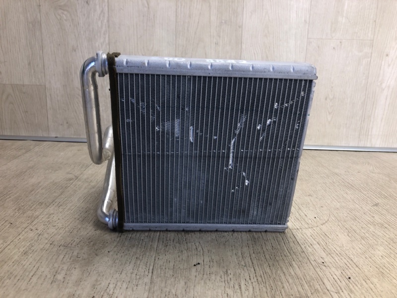 Радиатор печки 200 14-16 2016 UF 2.4 ED6