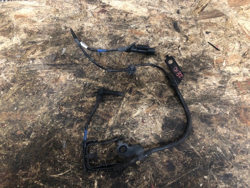 Запчасть датчик abs передний правый MITSUBISHI OUTLANDER GF 12- 2017 Внедорожник 2.4 4670A576 Б/У Датчик ABS передний правый MITSUBISHI OUTLANDER GF 12- 2017 Внедорожник 2.4 4670A576 Б/У