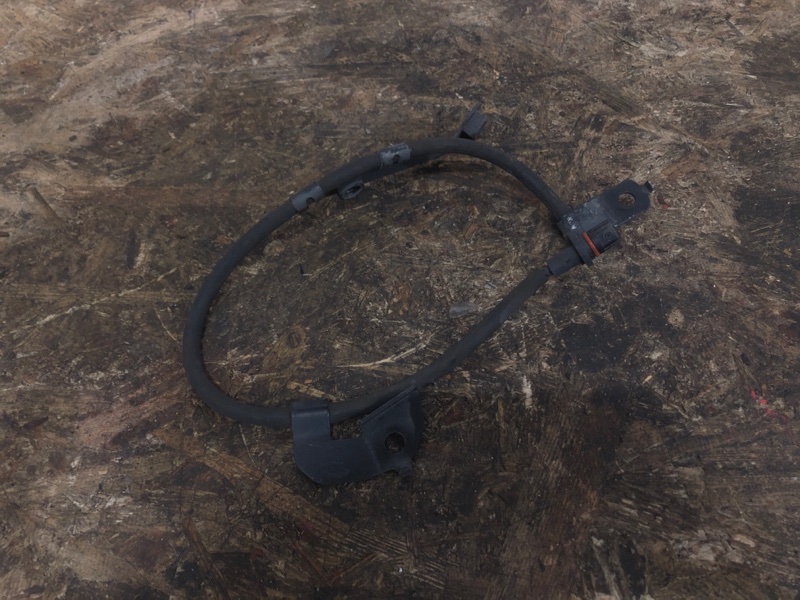 Запчасть датчик abs задний левый MITSUBISHI OUTLANDER GF 12- 2017 Внедорожник 2.4 4670B313 Б/У Датчик ABS задний левый MITSUBISHI OUTLANDER GF 12- 2017 Внедорожник 2.4 4670B313 Б/У