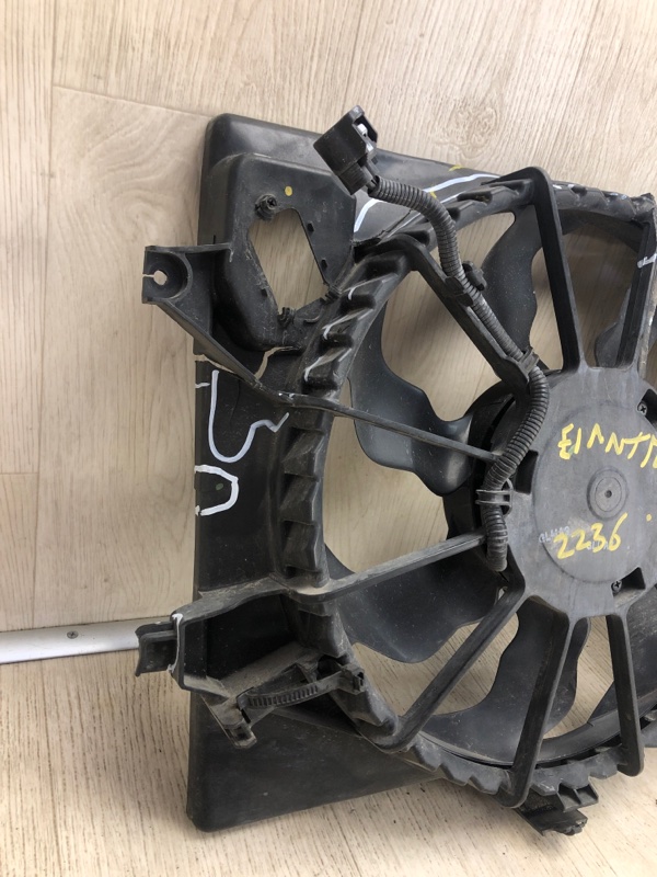 Диффузор вентилятора основного радиатора ELANTRA MD 10-15 2011 MD 1.8 G4NB