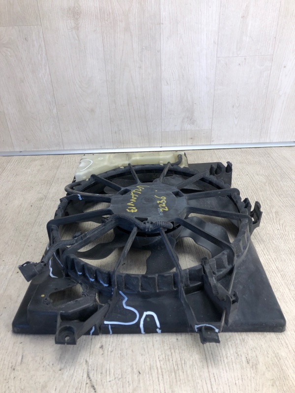 Диффузор вентилятора основного радиатора ELANTRA MD 10-15 2011 MD 1.8 G4NB