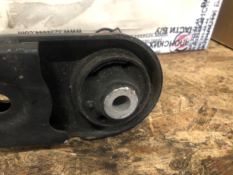 Рычаг передней подвески нижний передний левый KIZASHI 09-14 2011 Седан 2.4