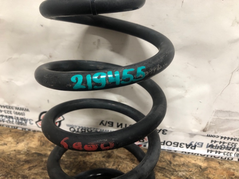 Пружина задней подвески KIZASHI 09-14 2011 Седан 2.4 Пружина задней подвески KIZASHI 09-14 2011 Седан 2.4