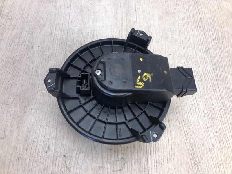 Моторчик печки FORD FUSION 14- 2013 CD4 C25HDEX DG9Z-19805-B Б/У