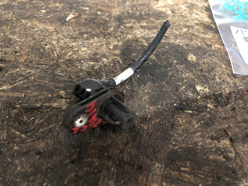 Запчасть датчик abs передний левый HYUNDAI ACCENT RB 10- 2011 1.6L 4 95670-1R000 Б/У Датчик ABS передний левый HYUNDAI ACCENT RB 10- 2011 1.6L 4 95670-1R000 Б/У